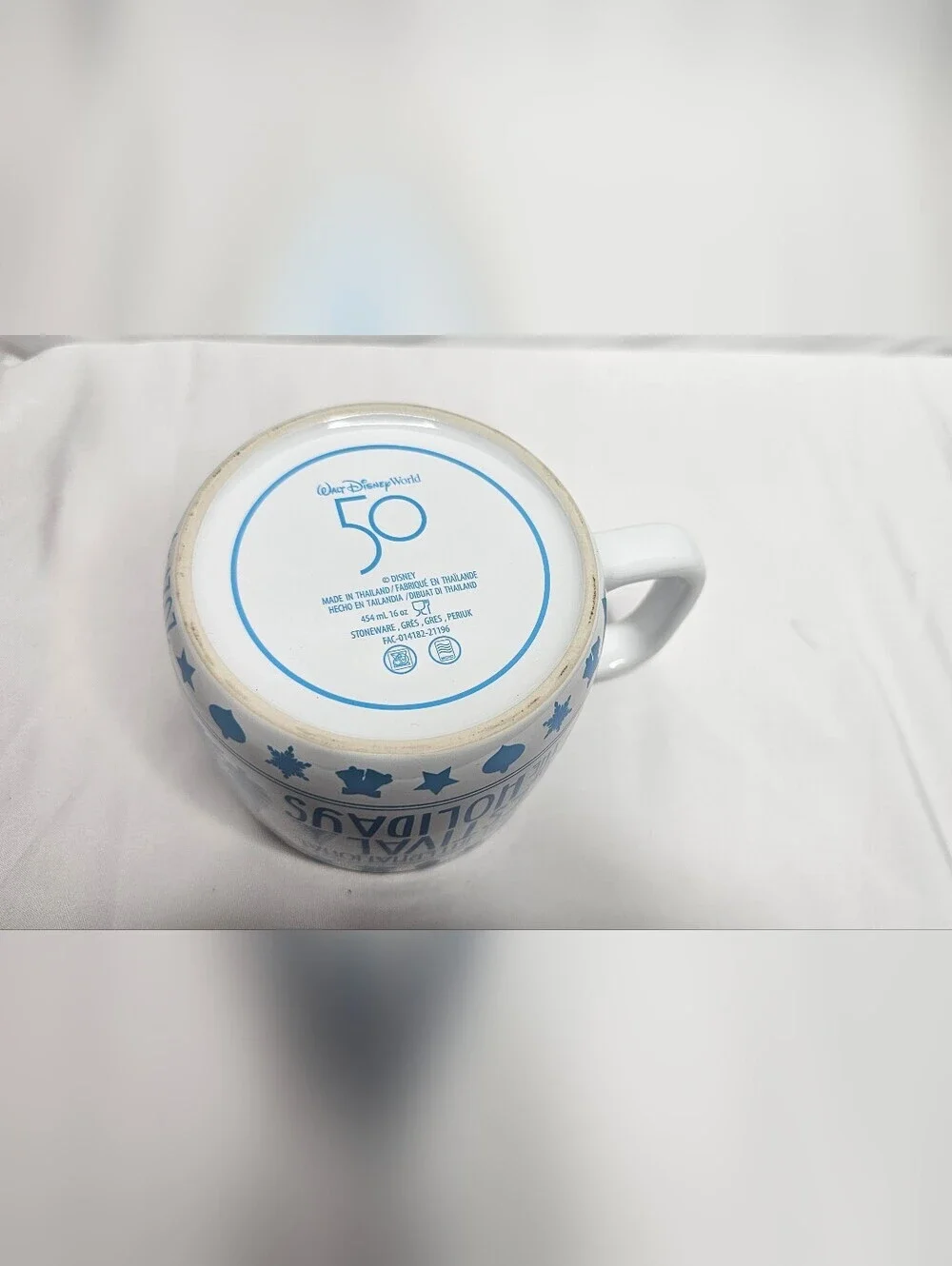 Disney World 50th Anniversary EPCOT Festival of the Holidays 2021 Mug Olaf Sven